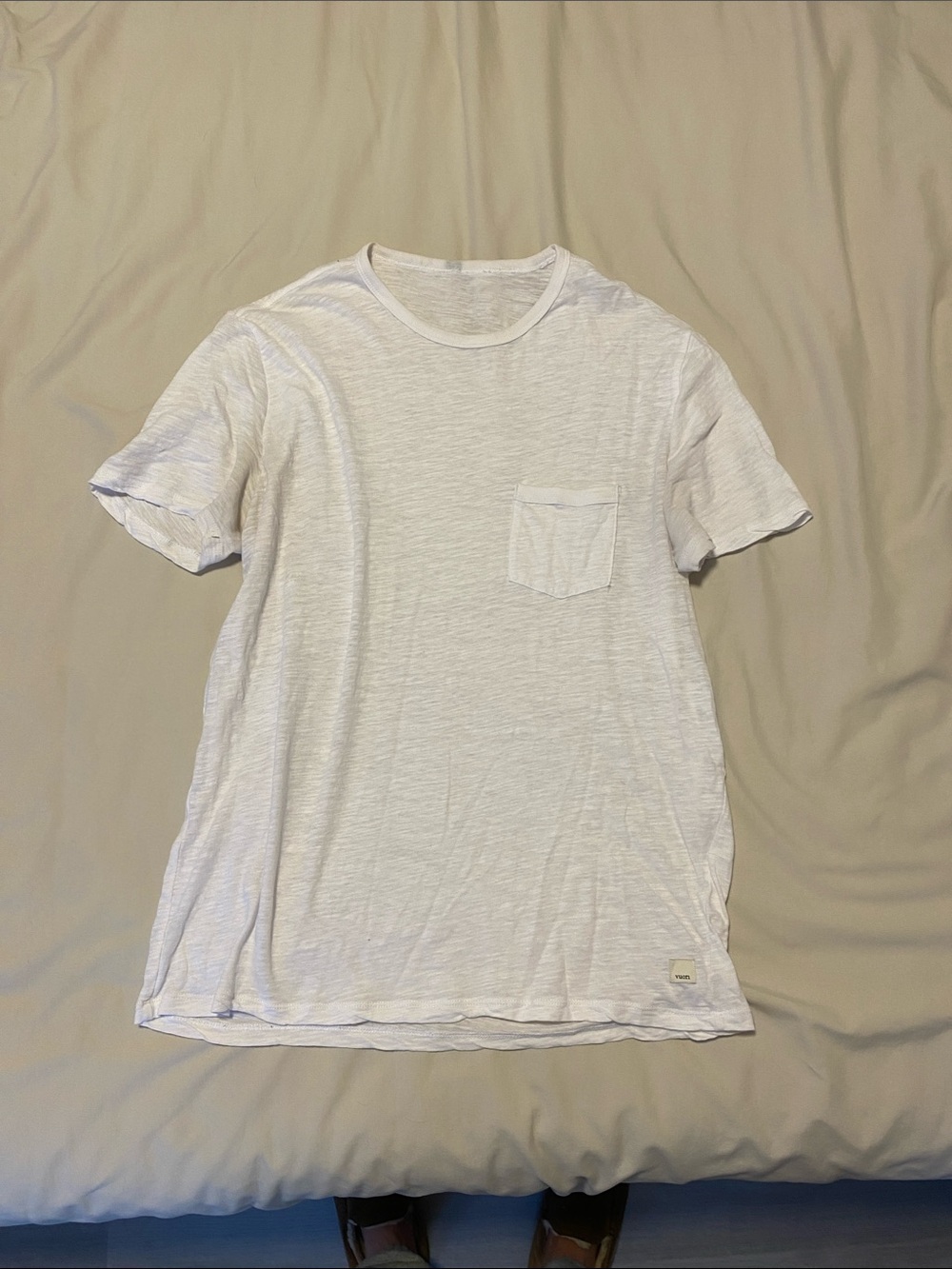 Vuori White Short Sleeve Pocket Tee